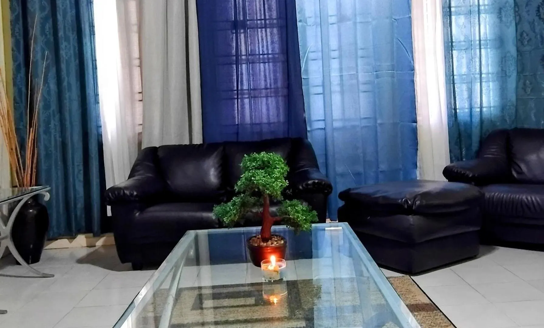 Comfy Home Montego Bay 0*,