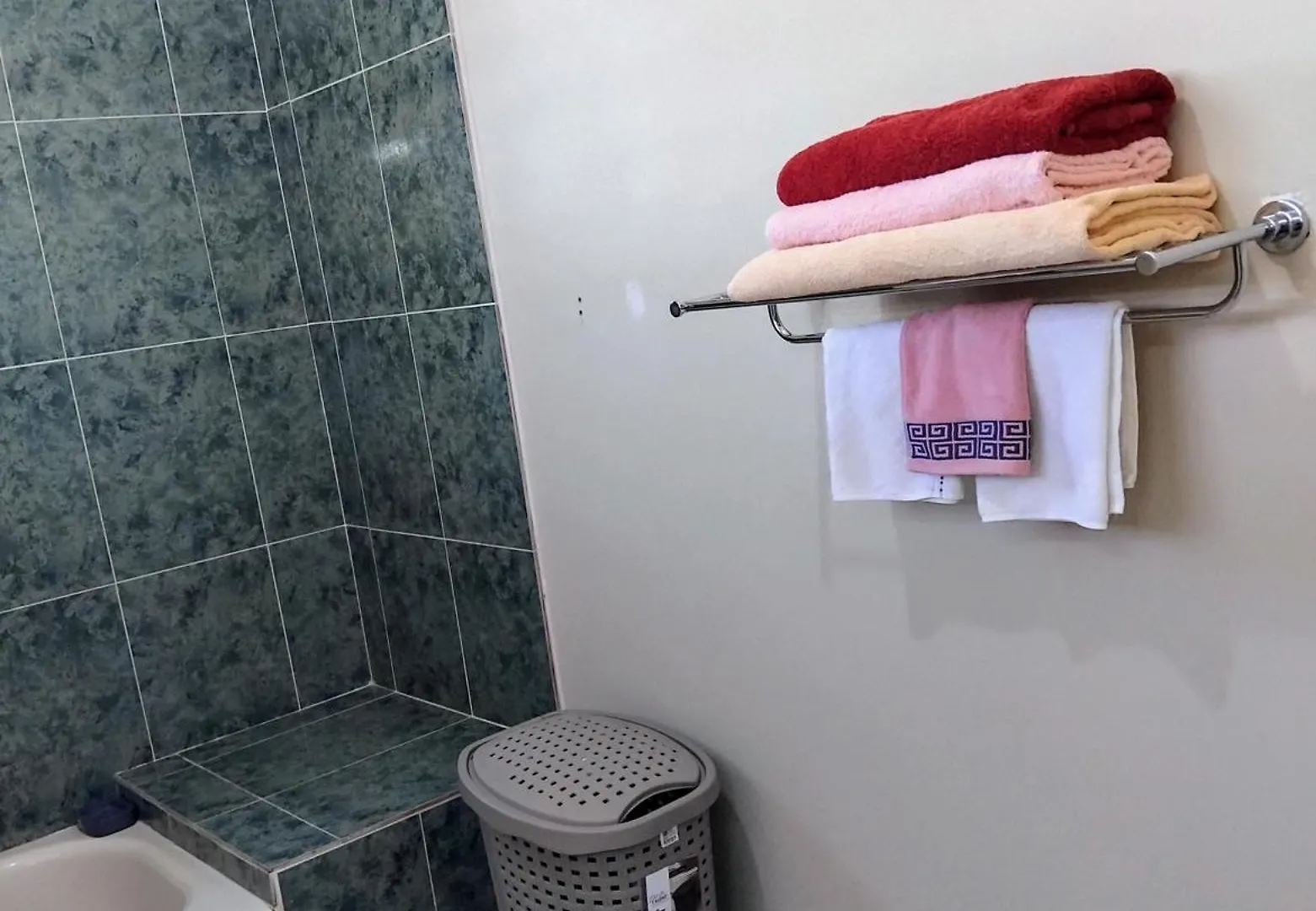Bed & Breakfast Comfy Home Montego Bay Jamaica